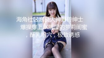 淫荡熟女3P成瘾，两根鸡巴同时操一个洞，还爆了菊