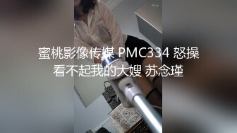 心动女生全程露脸激情大秀诱惑，一个人的精彩玩弄假鸡巴展示绝活，口交的样子好骚，坐插道具呻吟揉骚奶子