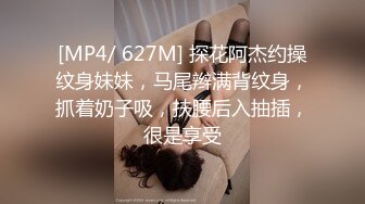 厨房里的约啪 肤白美女享受着巨屌男人的滋润 后入式的深插一直到花蕊