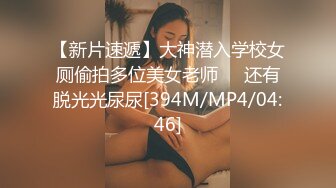 姐妹榨汁机让有钱大哥双飞&nbsp;&nbsp;丝袜高跟好身材两个极品尤物&nbsp;&nbsp;一个舔鸡巴一个舔菊花