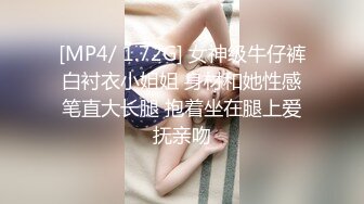 尿在大一艺术生嘴里-吞精-单男-眼神-自拍-护士