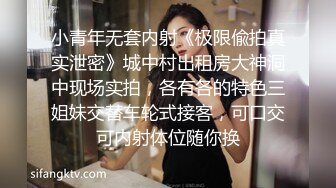 圆润大白美乳新人妹子独自在家寂寞黄瓜自慰，揉捏奶子特写掰穴，拿出黄瓜插入进进出出，很爽高潮流出白浆来