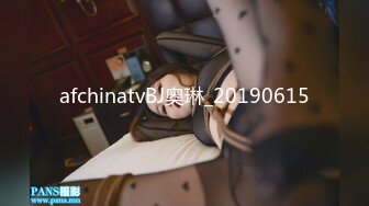 [MP4/ 1.25G] 一头红发眼镜美女抬起大长腿站立操 插的水声哗哗 边打电话边被操