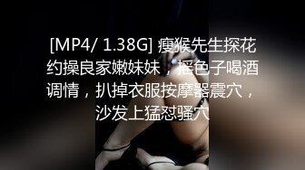 E罩杯巨乳妹子鏡頭前現場表演道具假雞雞插穴自慰 穿著情趣制服裝揉奶掰穴挑逗 騎乘位猛烈抽插呻吟淫水泛濫 逼逼被操多得黑了 對白淫蕩