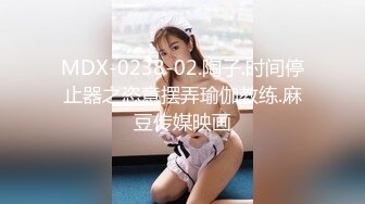 商场女厕偷拍极品连衣裙美女的小嫩鲍