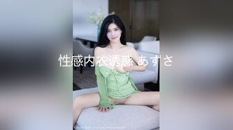 清纯露脸极品骚妹子的诱惑，完美展示稚嫩的好身材，奶子发育的不错，撅着屁股掰开骚穴看特写