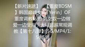 STP31322 新人下海网红美女！扎起双马尾超甜美！撩起衣服大奶子，浴室衬衣湿身诱惑，骚穴特写