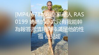 18双马尾小萝莉露脸全裸自慰秀，贫乳小奶子扣穴出白浆，无毛嫩穴白袜足交，诱人粉穴近距离特写揉搓